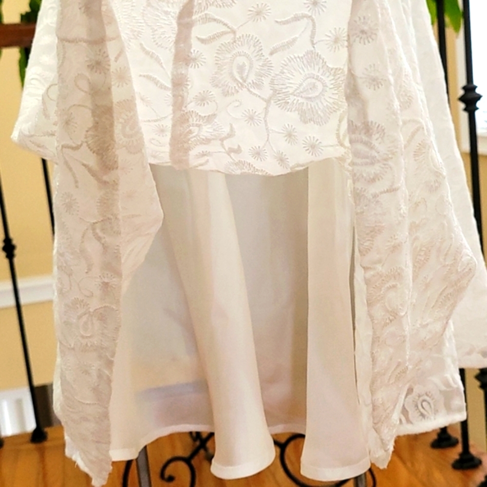 NEW White Dress Flirty Fit Flowy Crepe Overlay Sleeveless Skater BB Dakota sz 8 - Picture 5 of 11